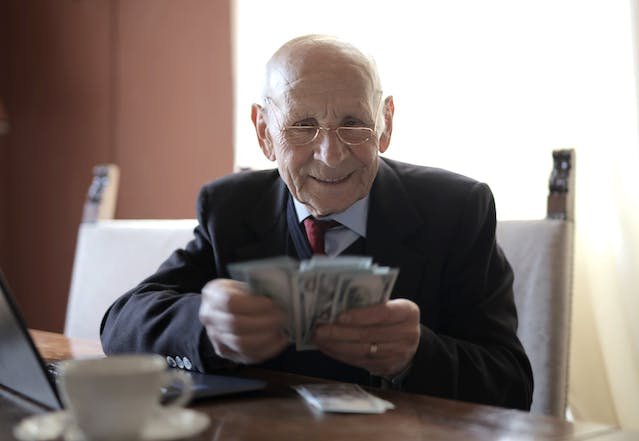 Simplified Borrowing: What to Expect When Applying for Direct Lender Loans
