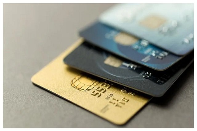 The Ultimate Guide to Lifetime-Free Credit Cards