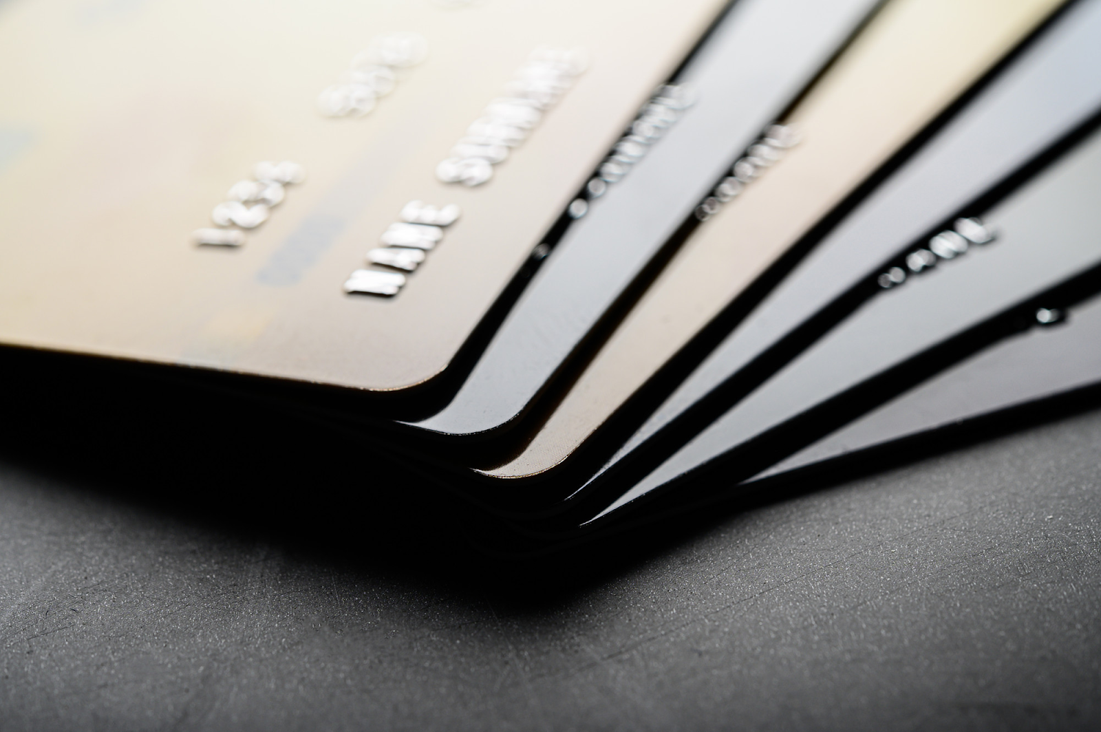 Credit Card Myths vs. Reality: A Simple Guide for 2025