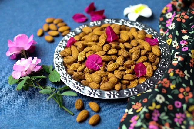 Almonds Online – The Most Rewarding Dry Fruit