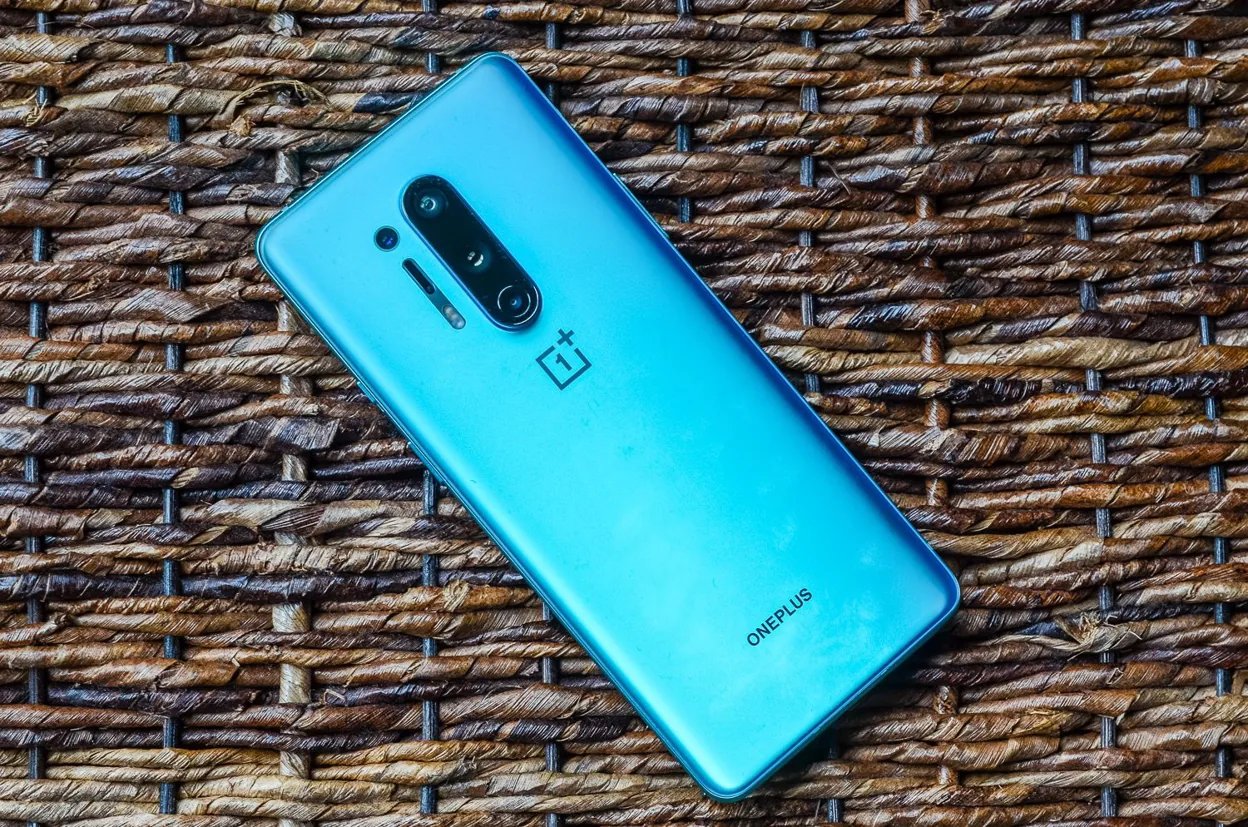 Oneplus 8 Features Explained: Display Quality, Processor Power, And Battery Life