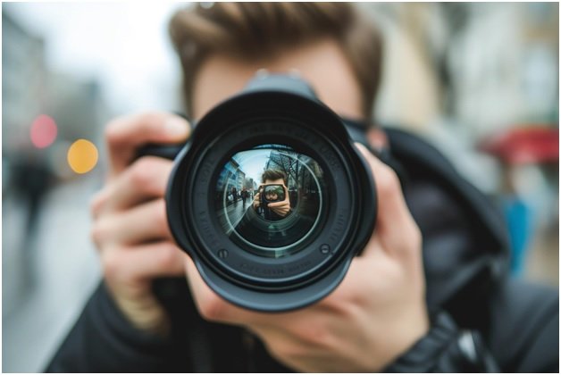 Beyond the Lens: Understanding Features That Define a Great Camera